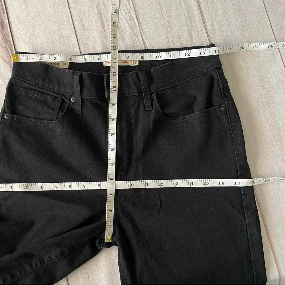 Levi’s Premium 724 High Rise Slim Straight Jeans Women’s 31 Black Stretch Chic - Picture 13 of 15